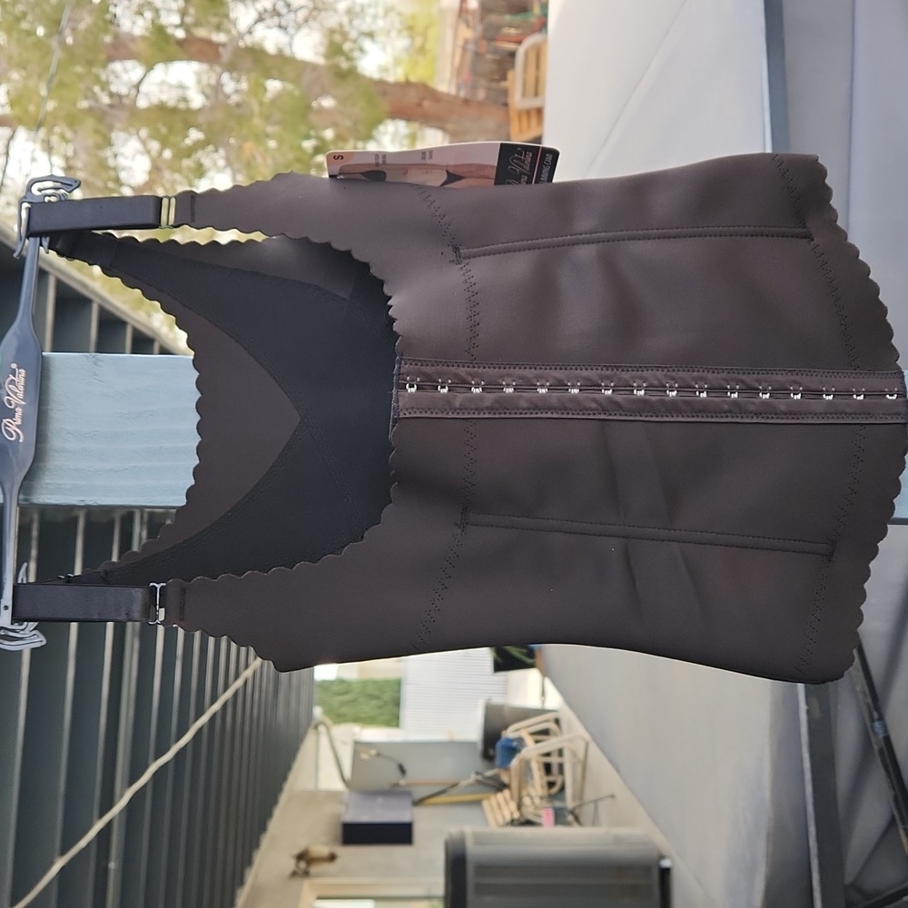 Ultra slim cami - Picture 2 of 6
